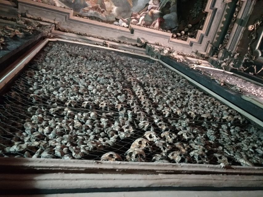 Milan Off-the-Beaten-Path Private Walking Tour - The orthodox church and San Babila’s tucked-away gallery