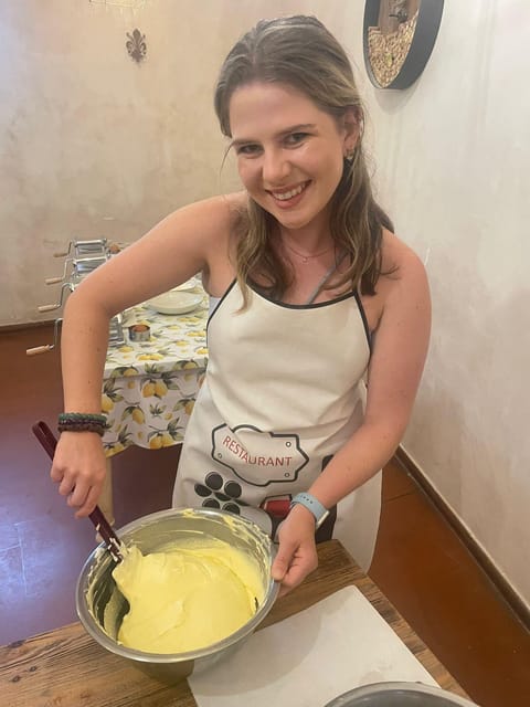 Milan: Pasta and Tiramisu Cooking Class with Wine - Making fresh pasta at your own station