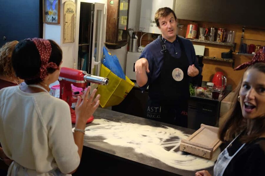 Milan: Pasta Mastery Workshop with Spritz and Tiramisù - A Home Kitchen Near Parco Sempione