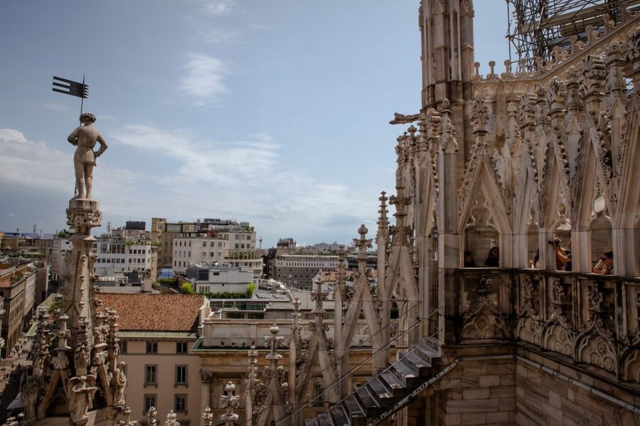Milan: Priority Access Duomo and Rooftop Tour - Why the Duomo rooftop deserves top billing