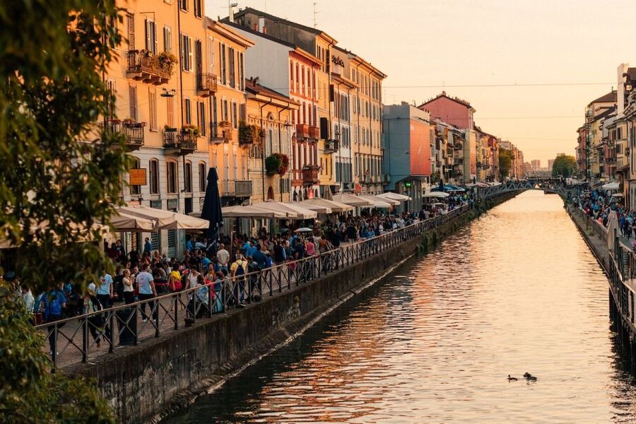 Milan: Private Navigli Neighborhood Walking Tour - Why Navigli makes a good second look at Milan