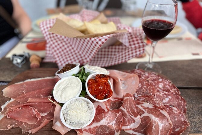 Milan's Authentic Street Food tour: A Gourmet Experience - Private format, small groups, and practical comfort