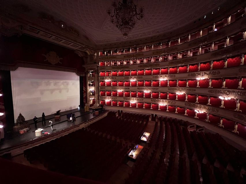 Milan: Scala Theater and Duomo Cathedral Guided Tour - Key points to know before booking