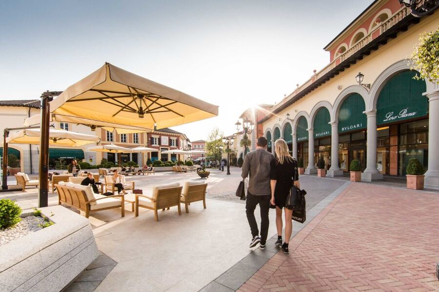 Milan: Serravalle Designer Outlet Roundtrip Bus Transfer - The ride from Milan takes about 90 minutes