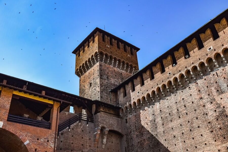 Milan: Sforza Castle and Michelangelo's Pietà Rondanini Tour - Group size, accessibility, and the right pace
