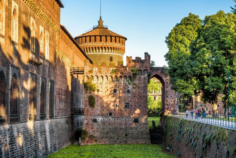 Milan: Sforza Castle Entry Ticket with Digital Audio Guide - Setting up the Vox City audio app