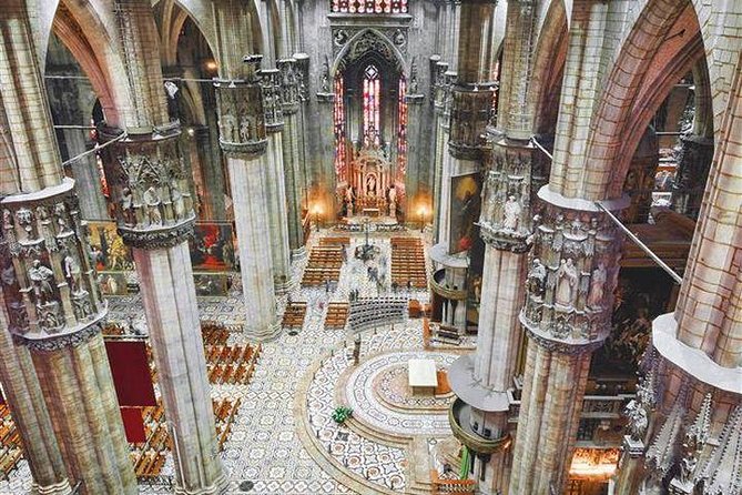 Milan: Skip-the-Line Duomo & La Scala Museum Guided Tour - La Scala Museum and the opera house view