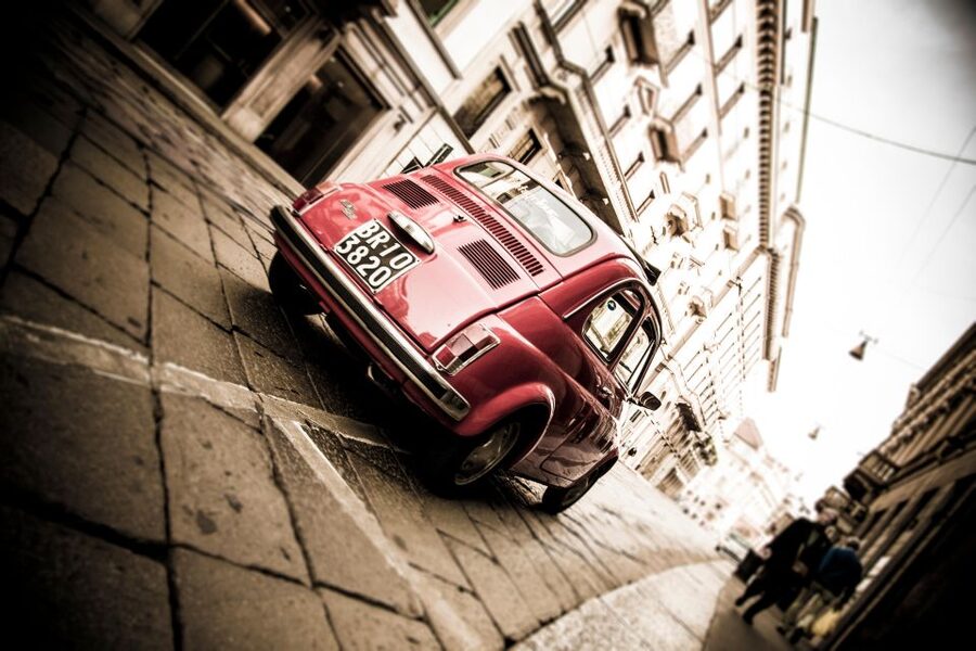 Milan: Slow Tour by Vintage Red Fiat 500 (1 hour, 1 stop) - Why a Fiat 500 changes the Milan sightseeing experience
