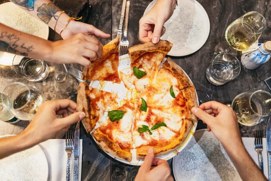 Milan: Street Food Walking Tour - Starting at UNIQLO Piazza Cordusio