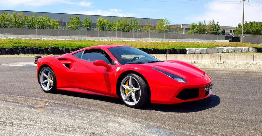 Milan: Test Drive a Ferrari 488 on a Race Track - Getting to the track without a car