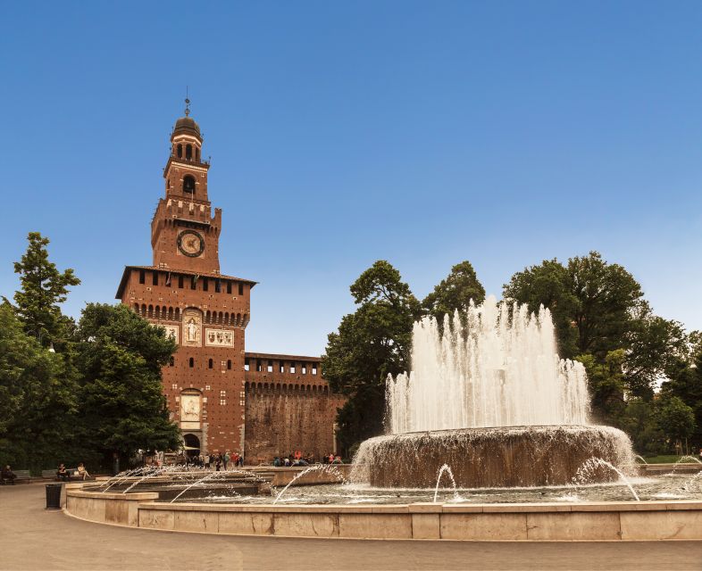 Milan: The Story of Leonardo da Vinci Private Guided Tour - Starting beside La Scala and the Leonardo monument