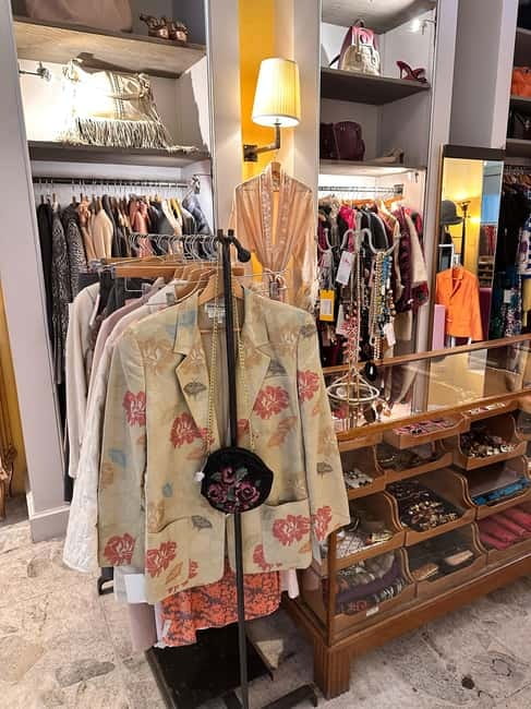 Milan: The Ultimate Vintage Shopping Guide - What This Milan Shopping Guide Actually Gives You