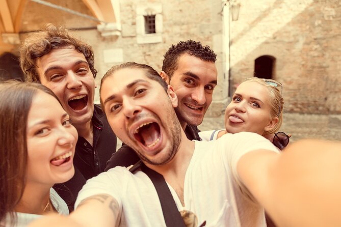 Milan Treasure Hunt for Groups of Friends, Team Building & Company Incentives - Why this Milan treasure hunt works for groups