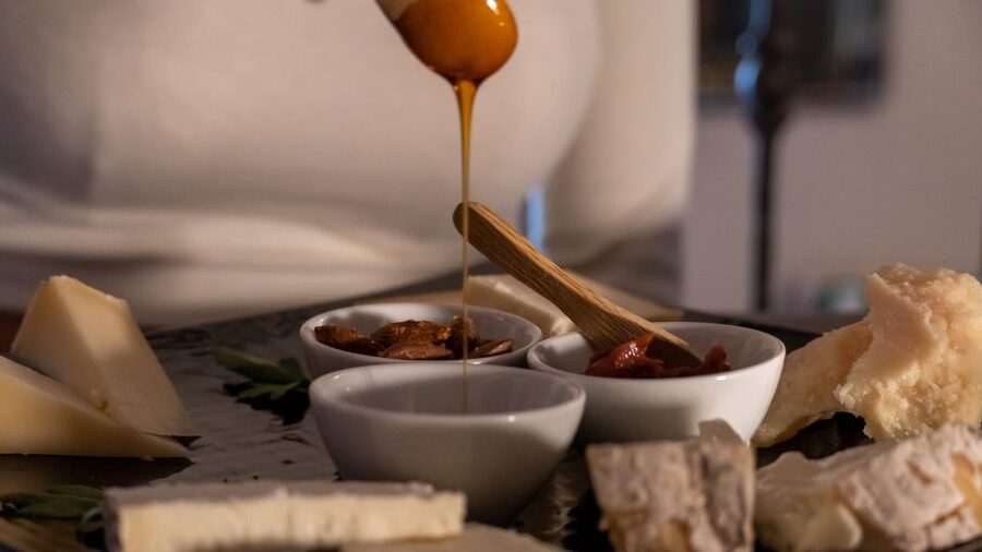 Milan: Wine Tasting Experience in the City Centre - Should you book this Milan wine tasting?
