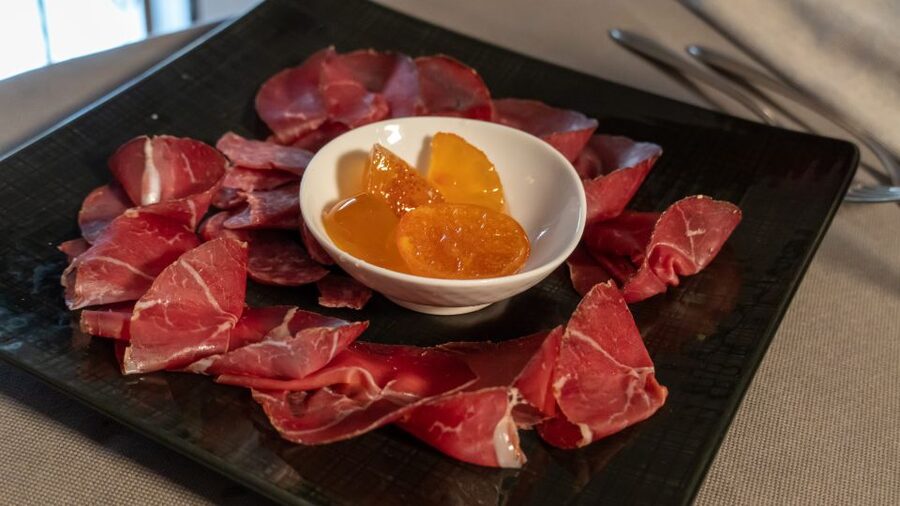 Milan: Wine Tasting Experience in the City Centre - The sommelier’s teaching style