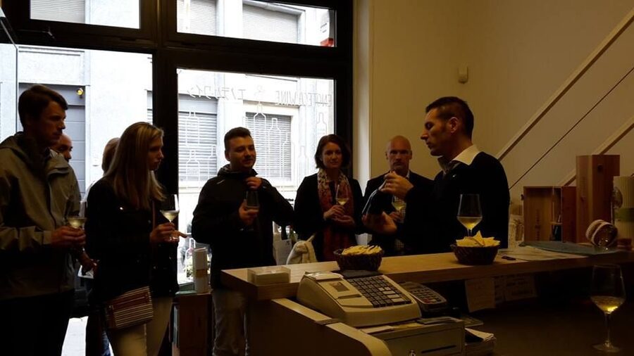Milan: Wine Tasting with an Italian Sommelier - Starting at Eno Bevo Vini Ribelli near Arco della Pace