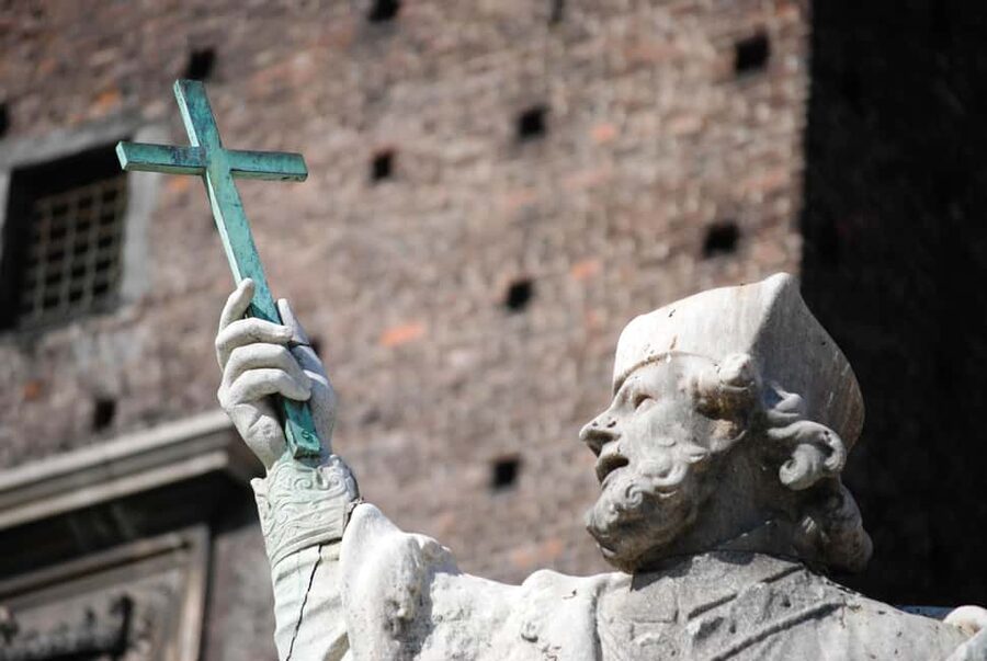 Milano: Highlights Private Tour, Duomo, Castle & Gelato - Medieval Milan at Piazza Mercanti