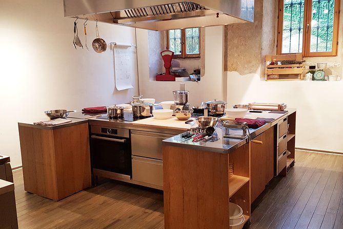 Milano The Art of Making Pasta with Italian Chef - Learning dough from the beginning