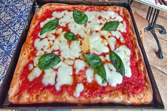 Pizza Training Experience. Como Area - Kneading dough and learning the Italian basics