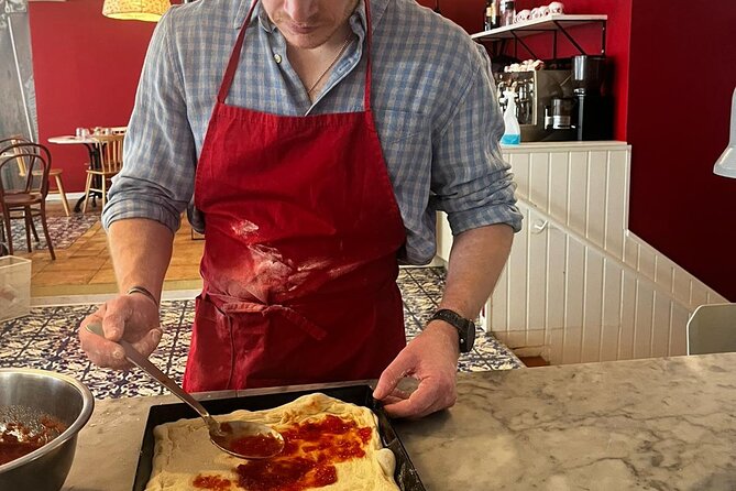 Premium Pizza Making Class at a Pizzeria in Como - Wine, Craft Beer, and Limoncello