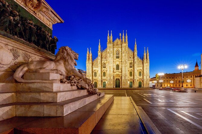 Private 3 Hours of Wonders in Milan (3km Friendly & Easy) - Piazza della Scala and the world of opera