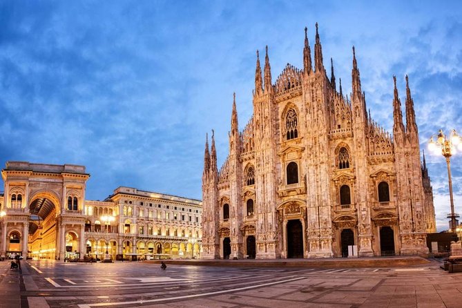 Private 4-Hour Walking Tour of Milan with private official tour guide - A private introduction to Milan’s historic center