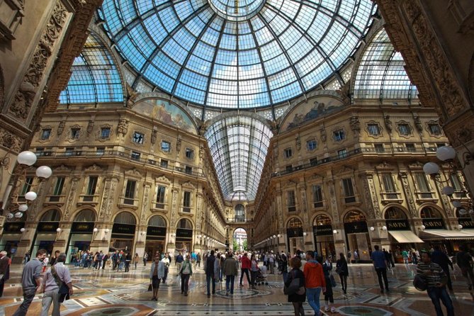 Private 4-Hour Walking Tour of Milan with private official tour guide - The Galleria Vittorio Emanuele II