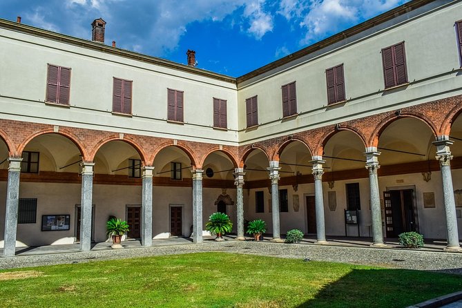 Private Best of Milan Guided Tour with Duomo, La Scala Theatre and Sforza Castle - Price, pace, and practical value