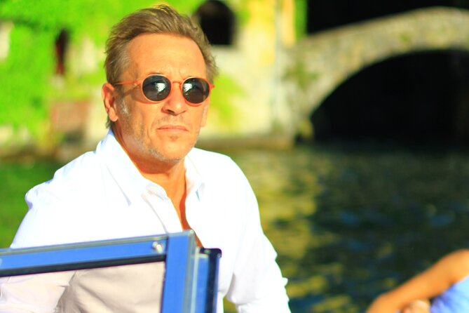 Private Boat Tour on Lake Como in Lombardy - Lunch, prosecco, and the right pace for four hours