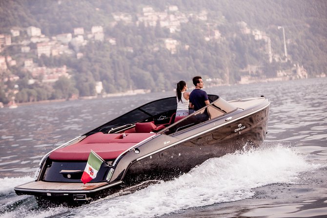 Private Boat Tour on the Lake Como - Torno and the isolated villa in its park
