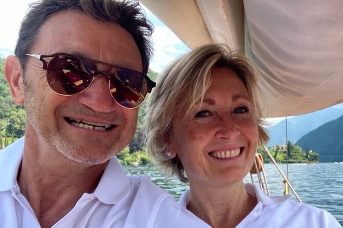 Private Guided Sailing Boat Tour on Lake Como with Aperitif - Leaving Bellagio for the central lake