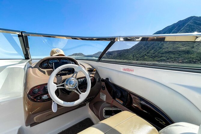Private Guided Tour by Speedboat on Lake Como from 1H to 4H - Menaggio and the crossing to Bellagio