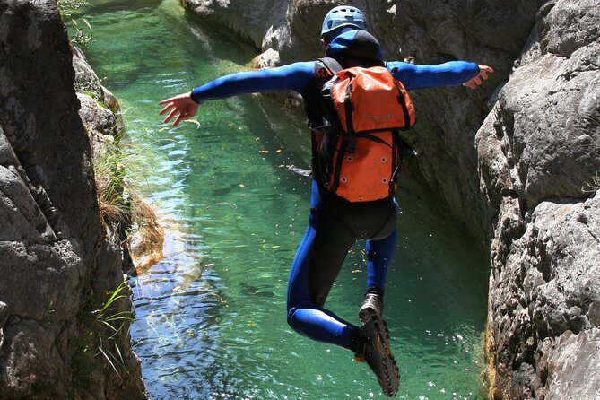 Private Half Day Canyoning Tour in Gordona - What the five-hour route feels like