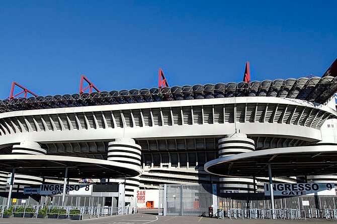 Private Luxury day Transfer from Linate Airport to Milan - Who should book this airport ride