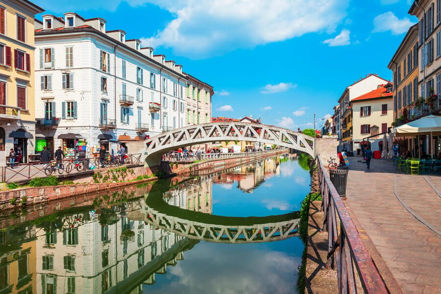 Private Milan Canals and Navigli Neighborhood Guided Tour - From the new dock to Naviglio Pavese