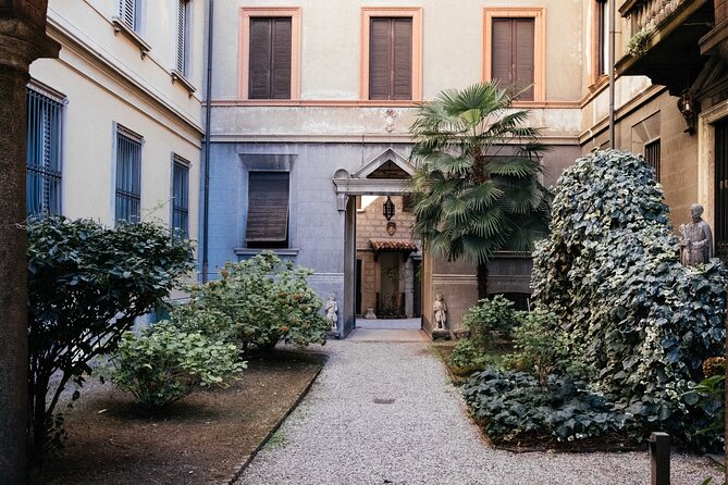 Private Milan Street Photography Walking Tour with an Artist - Ticinese brings street art and everyday energy
