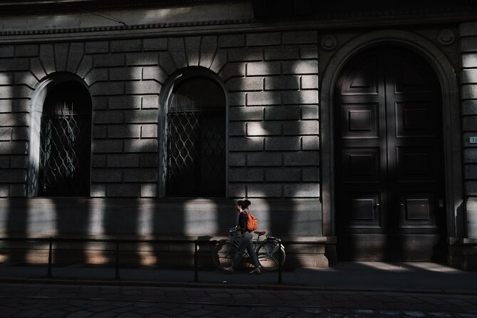 Private Milan Street Photography Walking Tour with an Artist - What Ersan Ceviz adds to the experience