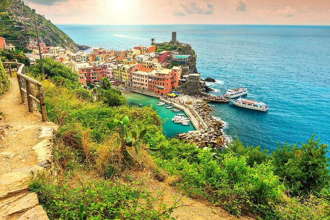 Private Tour of the Cinque Terre from Milan - Four villages, one long day
