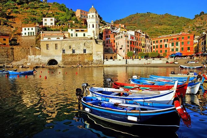 Private Tour of the Cinque Terre from Milan - The Milan pickup and private Mercedes ride