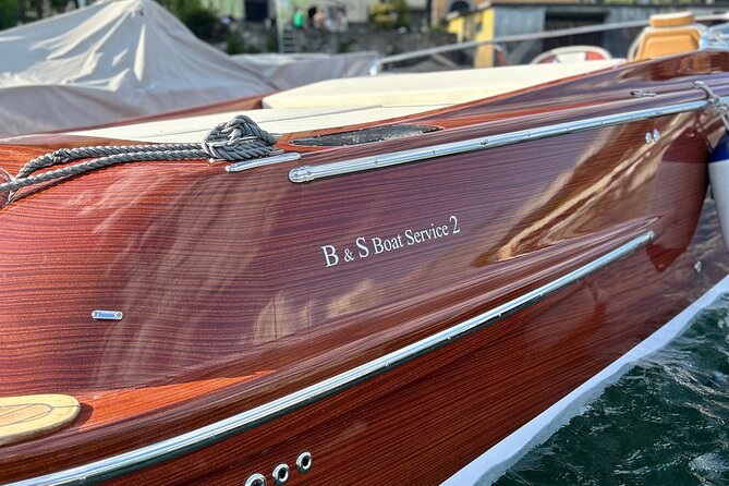 Private wooden boat tour on Lake Como - Comacina Island and the central lake