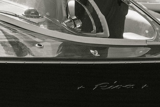 Riva Super Ariston Private Tour for 4 Hours - Fishermen’s Island and a Real Lakeside Meal