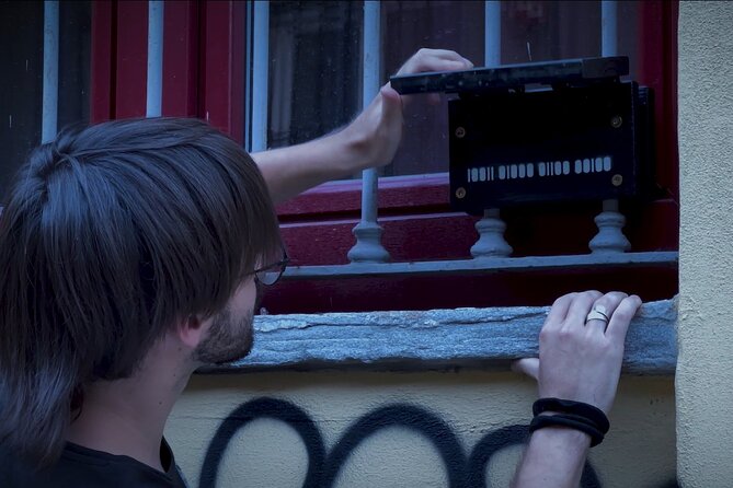Sato Code Escape Room across Lecco - Piazza Garibaldi, where teamwork becomes essential