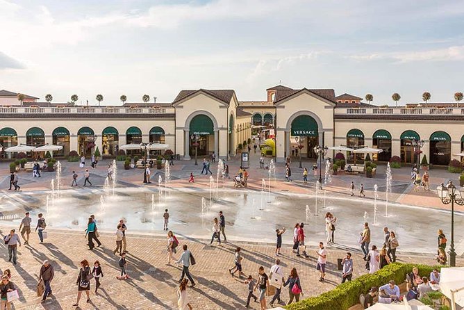 Serravalle Outlet, tour from Milan. - Leaving Milan at 10:30 a.m.
