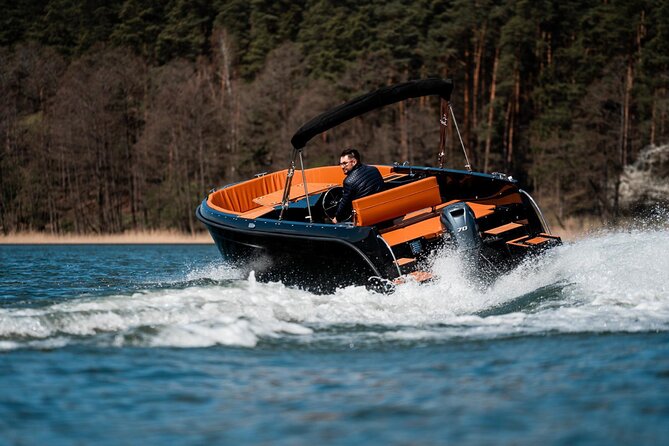 Shared Subacco Lake Como Boat Tour for 3 Hours - Isola Comacina, the lake’s only island