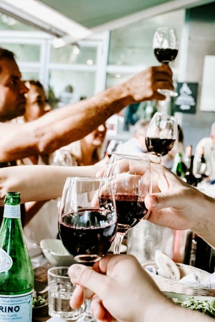 "Sip, Chat, Connect" - Key points at a glance