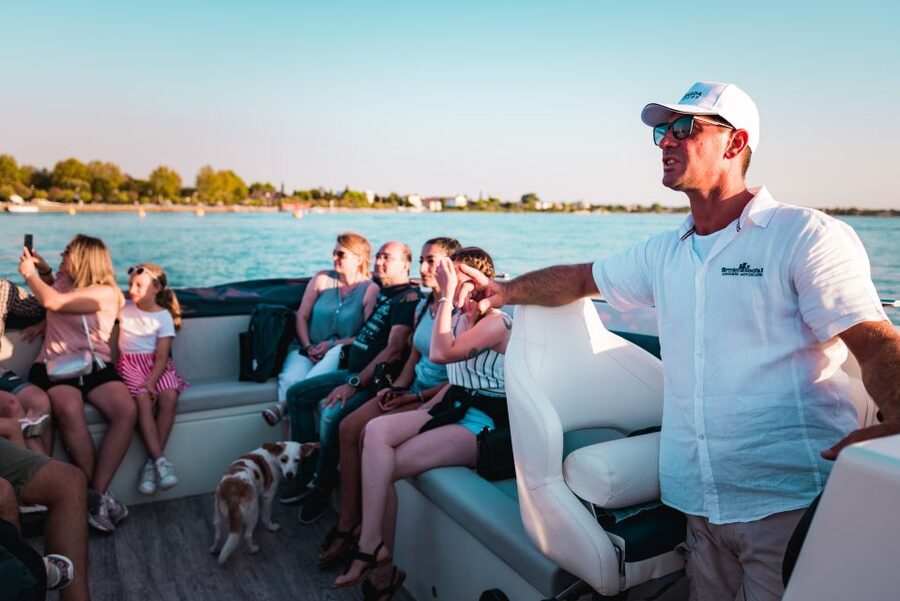 Sirmione: 25 Minute Boat Cruise around the Peninsula - Why a short boat ride works so well in Sirmione