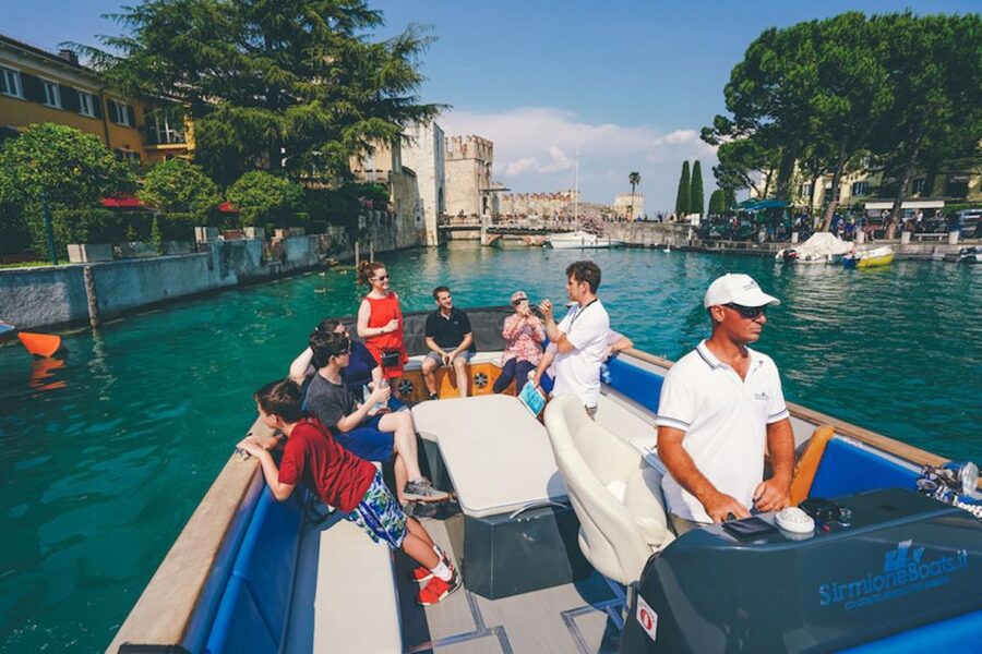 Sirmione: Lake Garda Boat, Grotte di Catullo & Walking Tour - Entering the Grotte di Catullo
