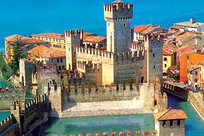 Sirmione & Verona, Lake Garda, tour from Milan - Walking, heat, and the rhythm of the day