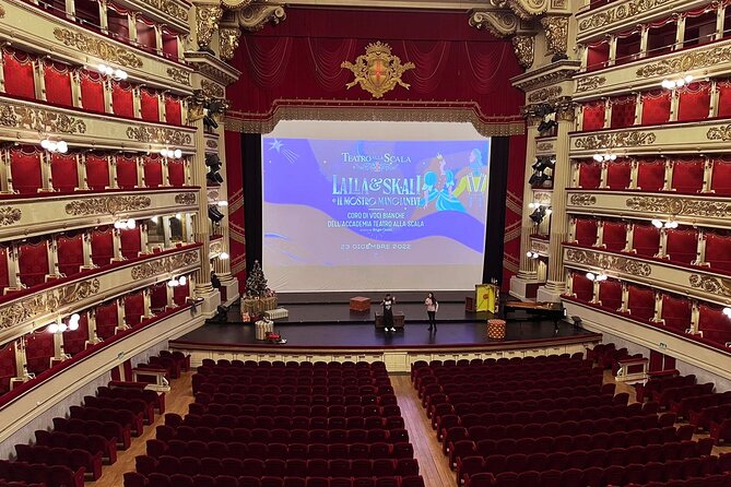 Skip the line La Scala Theatre Guided Tour Experience - Rehearsals can help or hurt