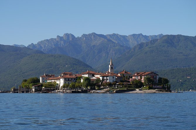 Slow boat tour for small groups with appetizer on Lake Maggiore - Key points to know before booking